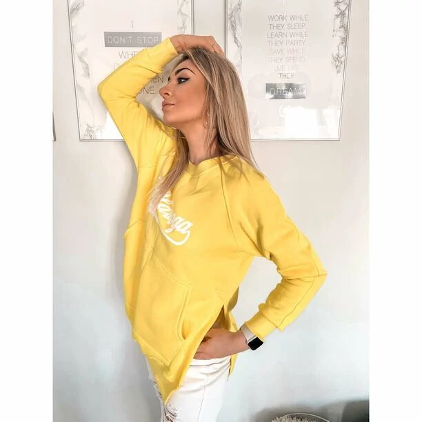 Nietypowa stylizacja popularnej wokalistki disco polo! Małgorzata Główka CamaSutra inspiruje strojem! 