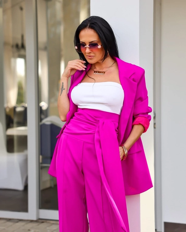 Gwiazda disco polo w różowej odsłonie! Marta Konopla olśniewa