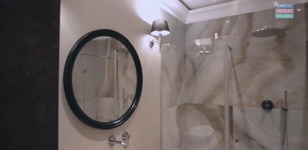 Tak mieszka Paweł Dudek - Czadoman! Dom popularnego gwiazdora zapiera dech w piersiach! Artysta ma własną galaktykę!
