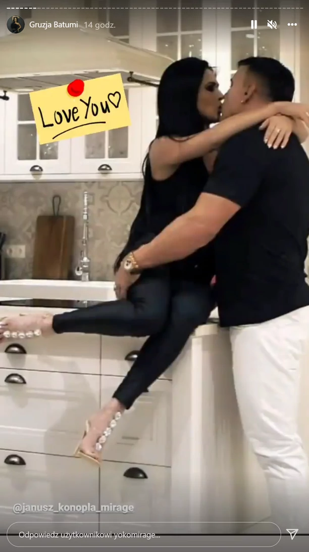 Znana para gwiazd disco polo zachwyca na wakacjach w słynnym gruzińskim kurorcie! Artyści świętują rocznicę ślubu! 