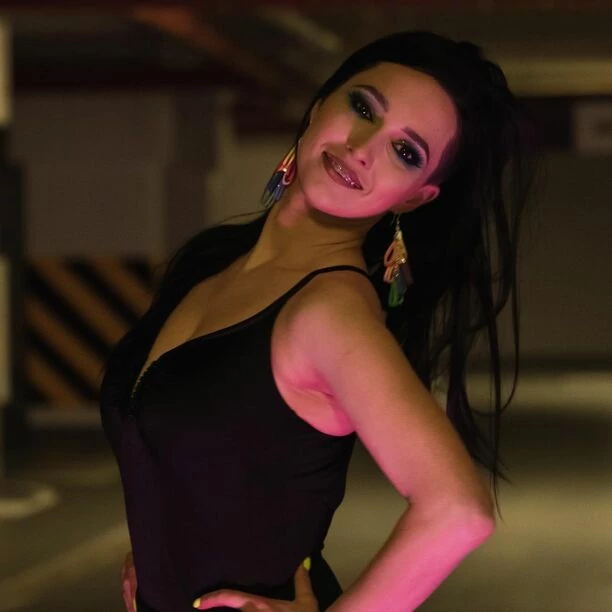 Co za ciało! Przepiękna Emilka z Daj To Głośniej zachwyca swoją urodą! Gwiazda disco polo kusi w sieci!