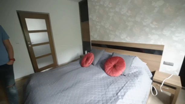 To nieprawdopodobne co gwiazdor disco polo trzyma w garażu! Artysta zdradził jak mieszka! Kipi LUKSUSUSEM?! 