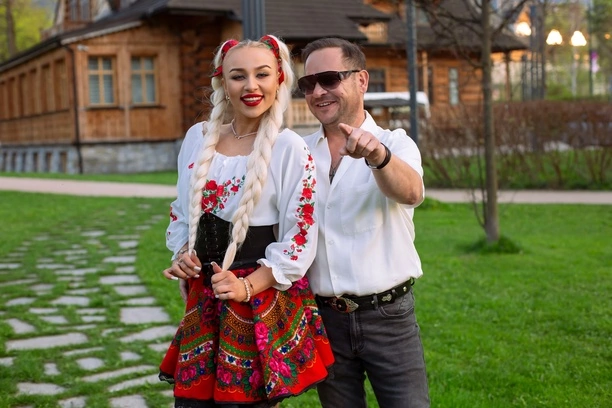 Przepiękna tancerka Aleksandra Żłobecka z 17-letnim doświadczeniem w klipie disco polo! Zobaczcie zdjęcia! 