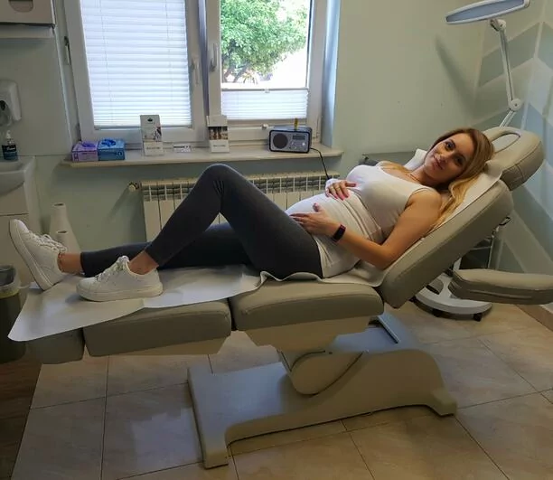 ”Pięknie wyglądasz Madziu”! Gwiazda disco polo w ciąży! Artystka pokazała ciążowy brzuszek!