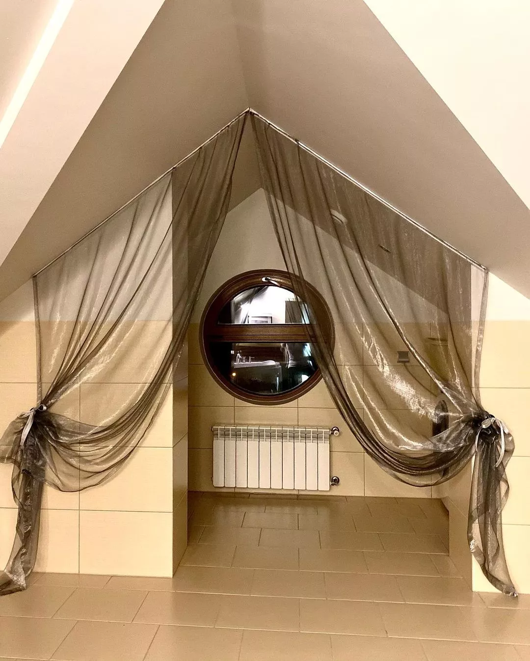 Popularna wokalistka disco polo pokazała wnętrza swojego domu przed i po remoncie! Fani w szoku! 