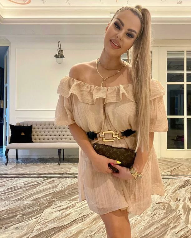 Wokalistka disco polo wygląda jak królowa balu! Paula Karpowicz Topky skradła show na weselu! zobaczcie gorące ZDJĘCIA!