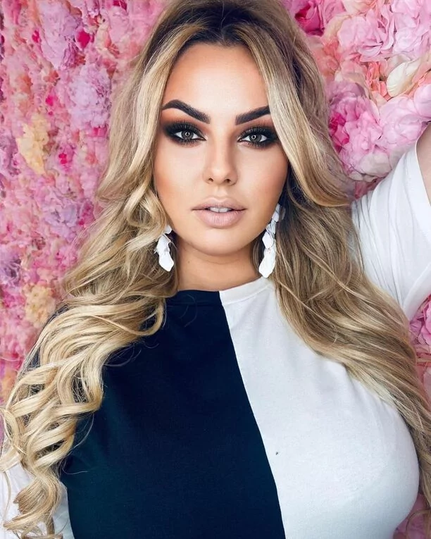 Szokująca metamorfoza Pauli Karpowicz – Top Girls! Fani disco polo jej nie poznali! ”Aż trudno poznać”