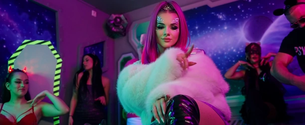 Zjawiskowa Attina w teledysku! Nowy projekt na rynku disco!