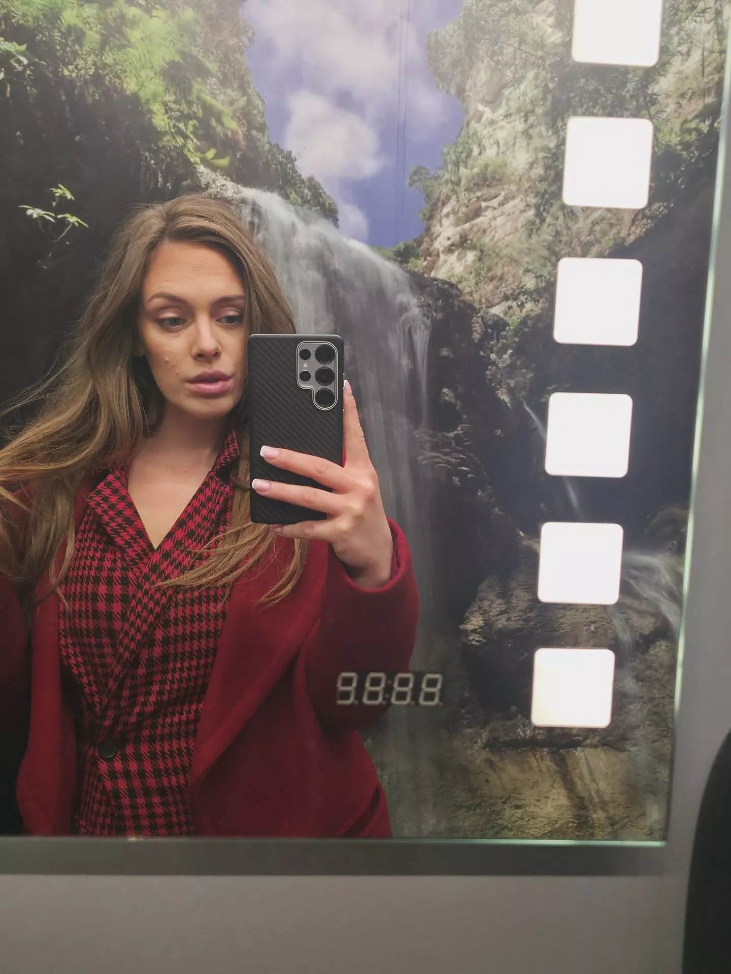 Nikola Raczko z Top Girls cała we krwi! Co się stało z gwiazdą disco polo?