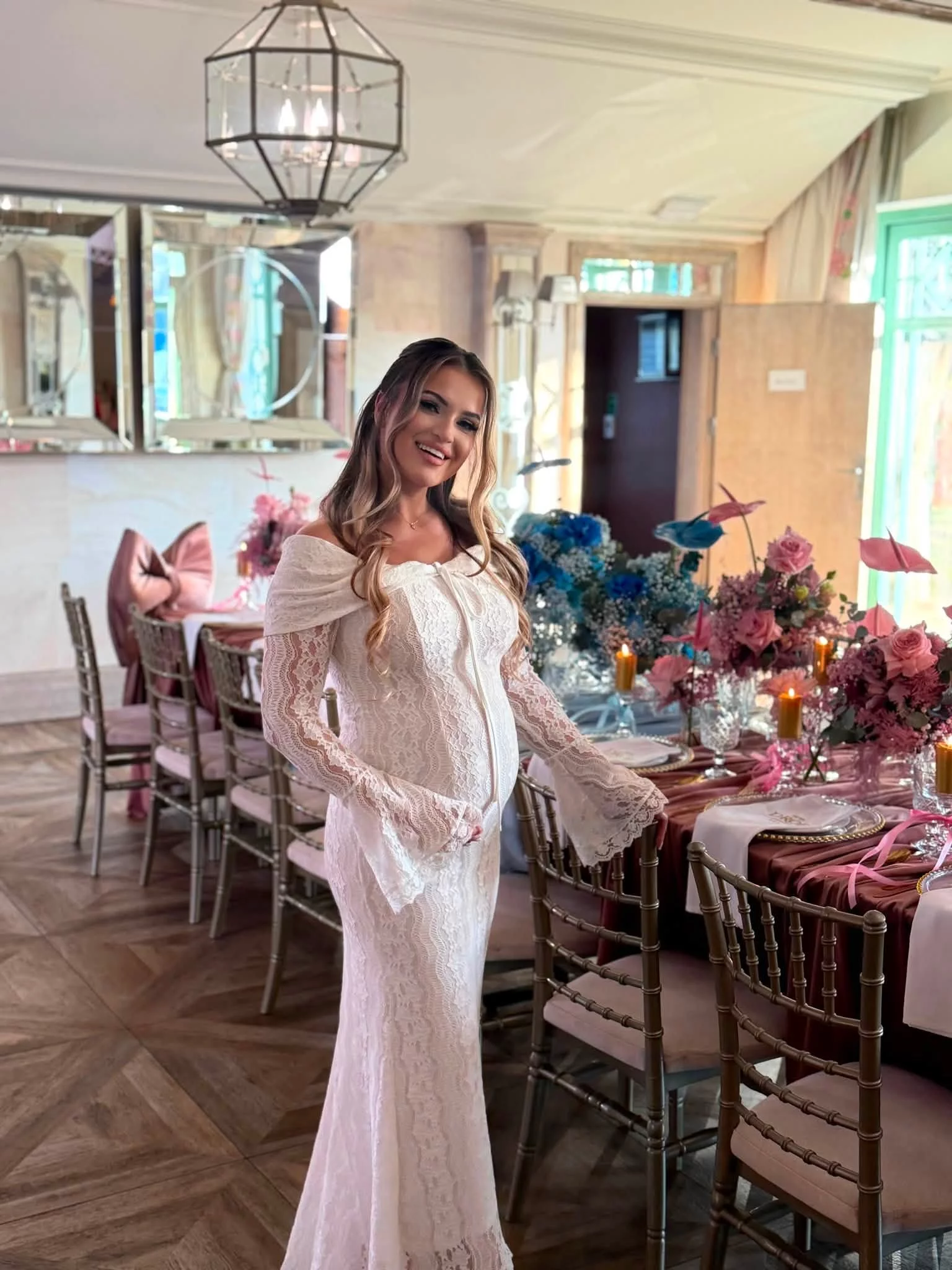 Przyszła mama w bieli. Aleksandra Ligęza z Alexa & Fonzy wygląda zjawiskowo