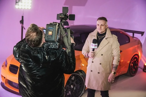 Zespół Nokaut powraca z nową piosenką i teledyskiem pt. „Unosi mnie wiatr„