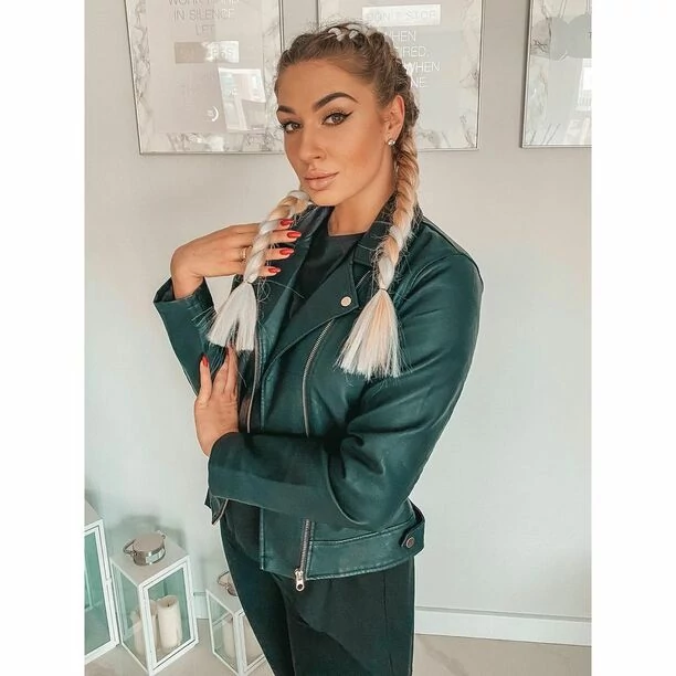 Popularna wokalistka disco polo we fryzurze zrobionej przez mamę! Fani niedowierzają w to co zobaczyli u Małgosi - Camasutra