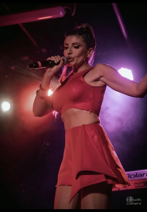 Wokalistki zespołu Top Girls opuściły kraj! Gwiazdy podzieliły się istotną informacją i materiałem! 