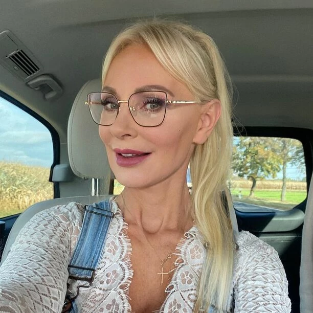 Fani uratowali zdrowie i życie popularnej wokalistki disco polo?! Gwiazda zachwycona podjęciem ważnej decyzji! 