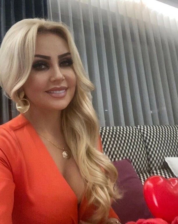 Teresa Werner mieszka w pałacu? Szokujące wnętrza domu ikony polskiej muzyki! To są dopiero luksusy! 