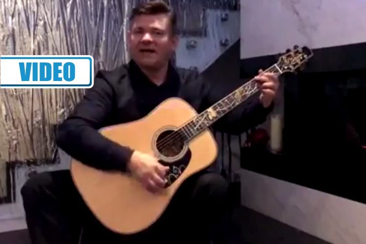 Zenon Martyniuk śpiewa na urodziny | Specjalna dedykacja | VIDEO