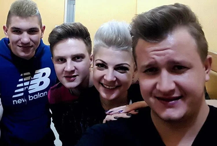 Piękni i Młodzi z Medusą | VIDEO