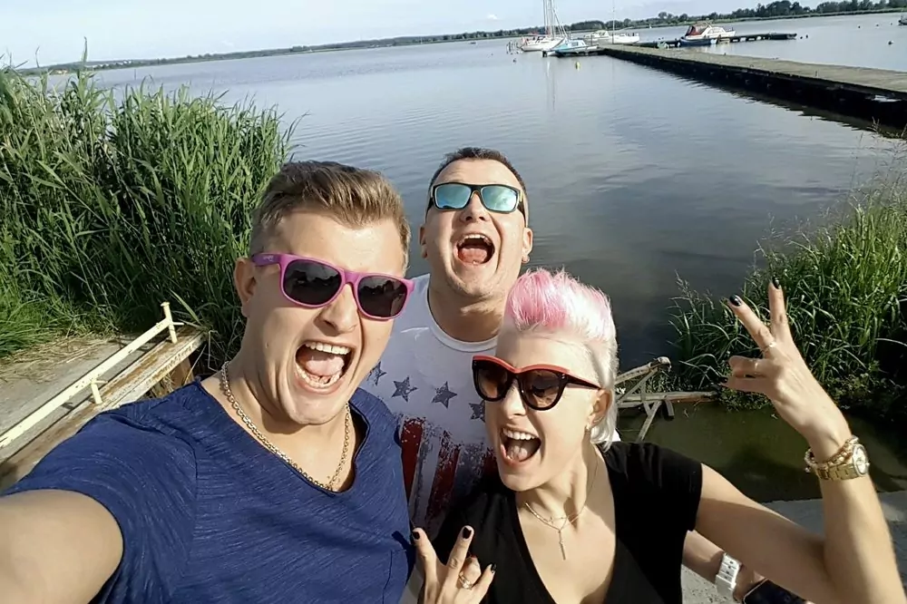 Piękni i Młodzi poszerzyli skład? Do kogo będzie przytulać się Magda Narożna?