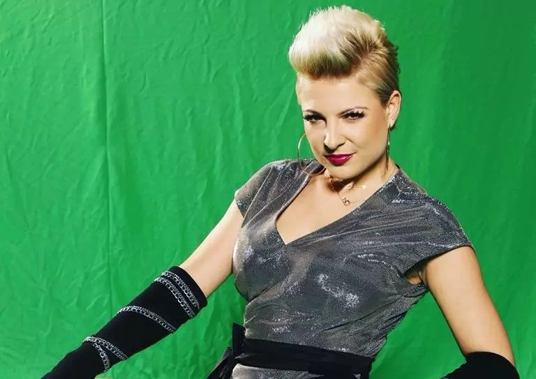 Magda Narożna zaskakuje! Nowy przebój disco polo od Pięknych i Młodych?!