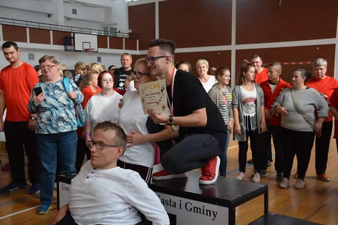 Wyjątkowy order dla wokalisty disco polo! Pokazał wielkie serce!