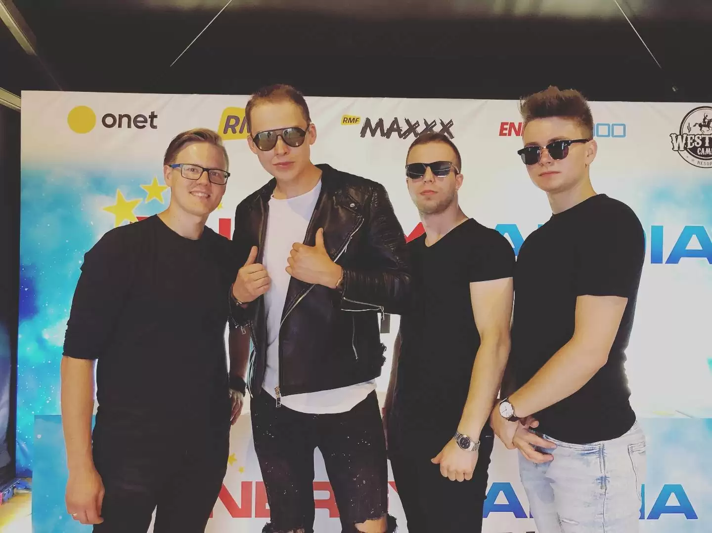 DISCO POLO Na flecie nowym hitem internetu?! W sieci pojawiła się nowa wersja piosenki! 