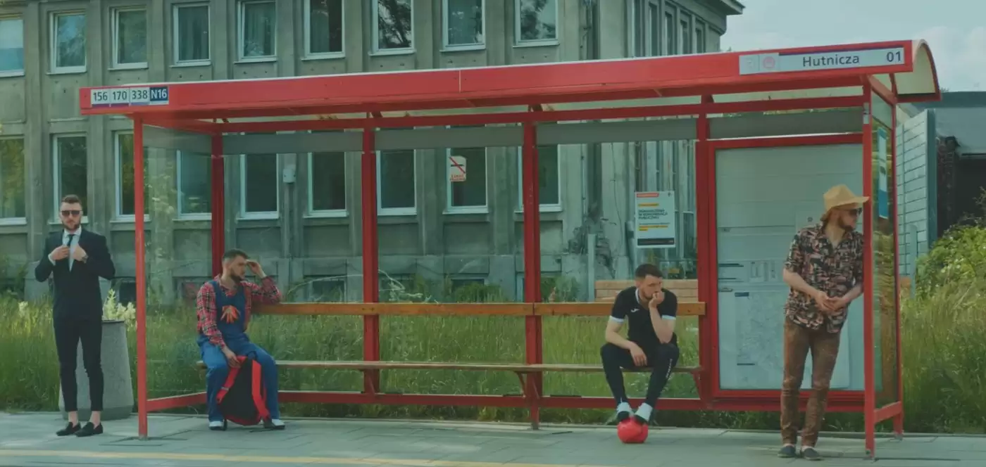 Powrót do przeszłości w disco polo! Produkcja nabrała charakterystyki lat 90-tych.