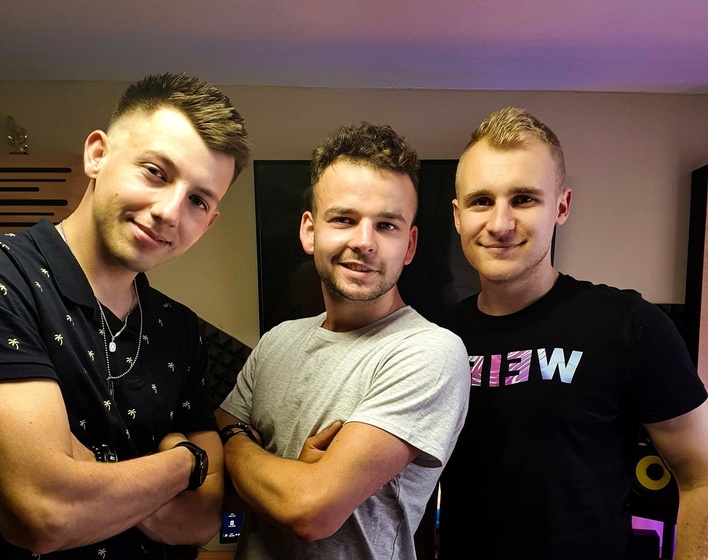 Gorąca składanka największych hitów zespołu Menelaos trafiła do sieci! To naprawdę sprawdzone przeboje disco polo! 