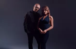 Alexa & Fonzy z piosenką, która chwyta za serce! Zobacz przedpremierę „Jej szept"!