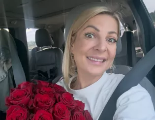 Co Magda Narożna dostała w prezencie ślubnym?