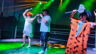 Co robili jaskiniowcy na koncercie Marcina Siegieńczuka w Rudzie Malenieckiej? Festyn przeszedł oczekiwania