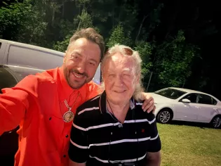 Czy Marcin Miller i Janusz Laskowski nagrają wspólny utwór? Wspólne zdjęcie wywołało lawinę plotek!