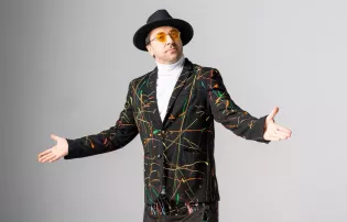 Dlaczego Marcin Miller z Boys nie jest katolikiem? Wokalista wskazał konkretną osobę