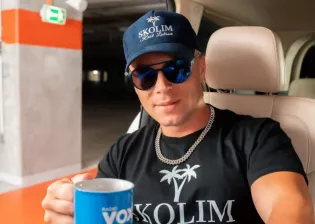 Gdzie zagra Skolim w weekend 11, 12 i 13 września? Wokalista podał pełną listę miast i klubów