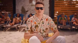 Gorąca premiera Maćka Kasprzyka. „Wakacyjny Cmok" to nowa piosenka disco polo prosto na wakacje