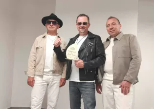 Gwiazdy lat 90. znów przy mikrofonie. Legenda disco polo zespół Fanatic nagrywa nowość
