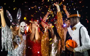 Imprezy halloweenowe 2026 z disco polo. Kalendarz koncertów na 30-31 października