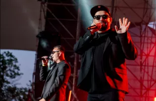 Jak wypadł występ Long & Junior na Disco nad Czosem 3? Zobacz nagranie z Mrągowa