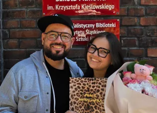 Junior z Long & Junior pęka z dumy! Michał Jeleń pokazał córkę Natalkę z dyplomem!