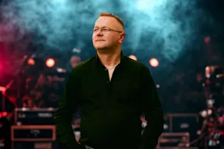 Marco z nową piosenką „Dziewczyna z konwaliami"