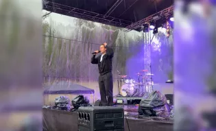 MiłyPan zagrał w Sielpi w strugach deszczu! Zobaczcie nagranie