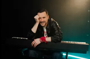 Nowe Miasto oszalało na koncercie Defis. To nagranie robi wrażenie!