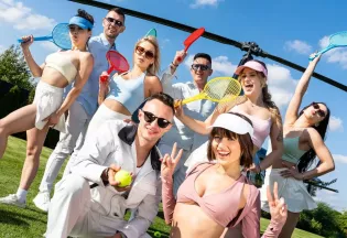 Playboys i Wiktoria Niekało z nowością „Ta Jedyna"! Posłuchaj przedpremiery jako pierwszy!