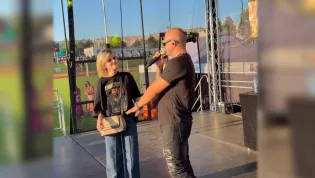 Po długich namowach Dawid Narożny spełnił marzenie fanki. Tak zabrzmiała „Prześliczna wiolonczelistka"