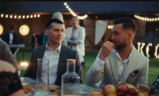 Premiera „Te oczy Twe". Bayera i Defis prezentują wspólny utwór!