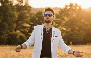 Roy z premierą „Hej, Dożynki"