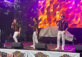 Skąd ten szum wokół grupy Morales? Nagranie z festynu w Czyżewie tłumaczy rosnącą popularność zespołu disco polo