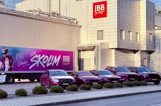 Skolim wjeżdża na wasze stoły z parówkami „Skolimki". To będzie grill tego lata?