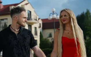 Słyszałeś już „Nie Daj Się Zaskoczyć"? Cash z nową piosenką disco polo i teledyskiem w sieci