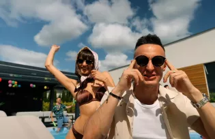 „Ta Jedyna" Playboys i Wiktorii Niekało drugą piosenką w Polsce. Reszta z disco polo została z tyłu