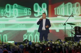 Wielkie Pożegnanie Lata w Iłowie 2026: Marcin Siegieńczuk wykonał „Sąsiadkę" na 15-leciu Polo TV